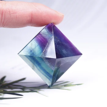 28-32mm Natūralių Kristalų Piramidės Gydymo Kristalų Amatų Rose Kvarco Chakra Reiki Crystal Rainbow Fluorito Namų Dekoro Taškas