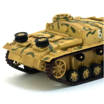 Iš anksto pastatytas 1/72 mastelis StuG III Ausf. C/G Vokietijos šarvuotos kovinės transporto priemonių II Pasaulinio Karo hobis kolekcines baigė plastikiniai modelis