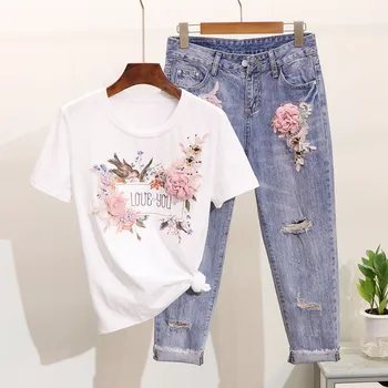 Moterų 2020 m. 2vnt Vasaros Stilingas Siuvinėjimo 3D Gėlių Trumpas Rankovėmis Marškinėlius+Sunkus Darbas Jean Rippered Skylę Džinsinio audinio Kelnės Kostiumas