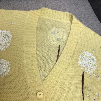 Prabangos Dizaineris Prekės Megzti Megztinis Moterims Vintage V Kaklo Kiaulpienių Blizgučiais Siuvinėjimo Purus Megzti susagstomi megztiniai Megztinis