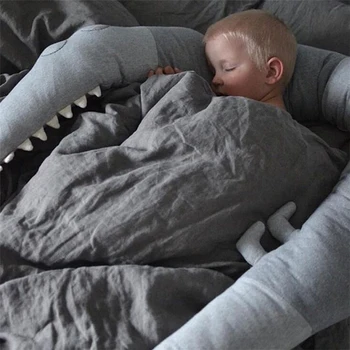 Minkštas kūdikio lova bėgiai lovelę lovelė bamperis pagalvėlės patalynės komplektas mielas krokodilo didelis hugging pagalvė lova bėgiai kūdikio lopšys miega žaislai